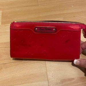 LV Vernis Trousse Cosmetic Bag Pink